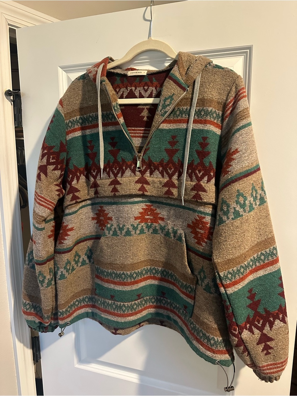 Western-Inspired Hooded Pullover Hooded Jacket